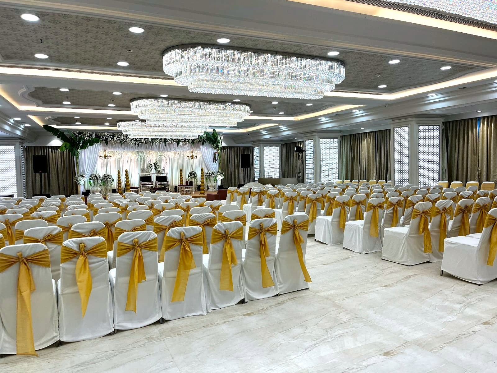 Wedding venue in Andheri - Flags Banquet